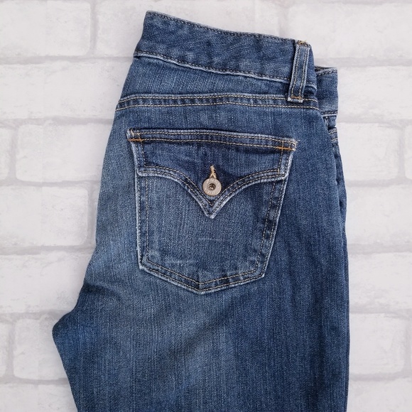 GAP Curvy Flare Jeans Medium Wash 2 - Picture 3 of 7